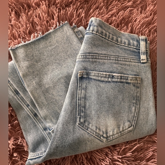 Fashion Nova Jeans - Picture 2 of 6